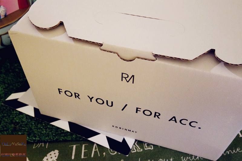 【ROBINMAY波浪旋律】輕巧如口袋餅乾般的薄身有型,超可愛波浪設計小包