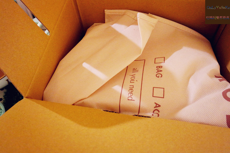 【ROBINMAY波浪旋律】輕巧如口袋餅乾般的薄身有型,超可愛波浪設計小包