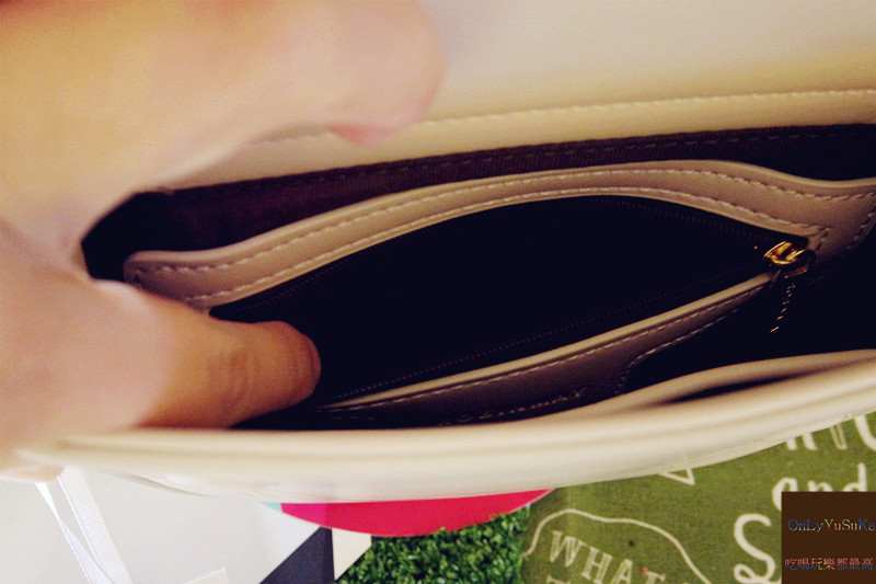 【ROBINMAY波浪旋律】輕巧如口袋餅乾般的薄身有型,超可愛波浪設計小包