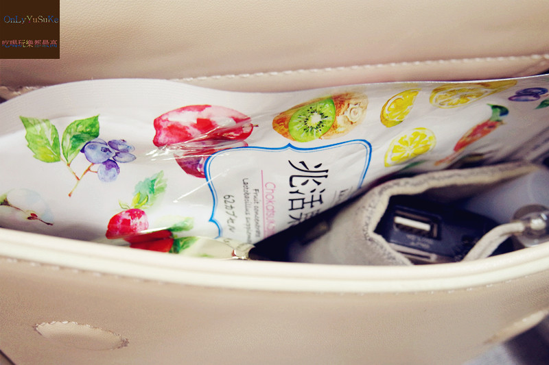 【ROBINMAY波浪旋律】輕巧如口袋餅乾般的薄身有型,超可愛波浪設計小包