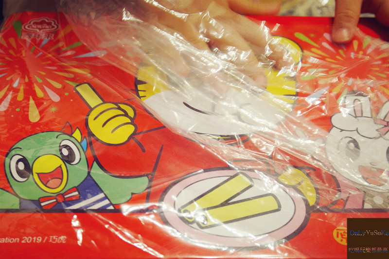 FoOd宅配美食【喜年來蛋捲】2020年節禮盒推薦可愛又好吃巧虎原味小蛋捲