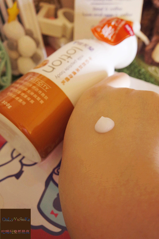 【雪芙蘭牛奶胜肽美膚身體乳】冬季必敗本土平價潤澤的乳液推薦,清爽又保濕