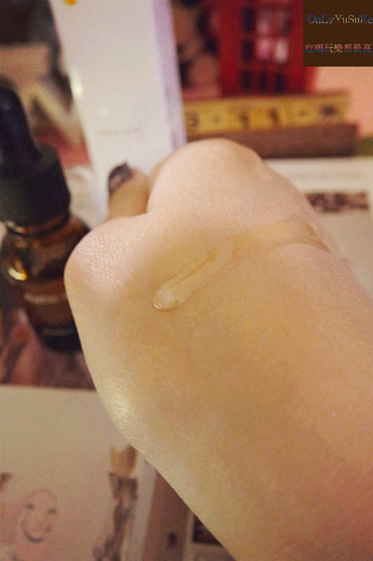 (保養分享)【日本natu-reC精華液】7.5%的高純度維他命C精華給妳肌膚澎潤感受