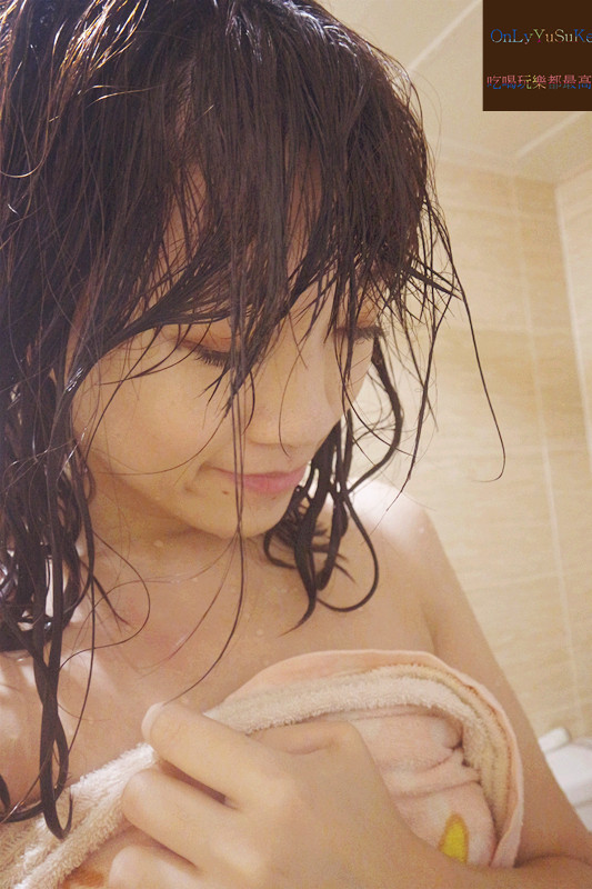 (美髮分享)【LUX髮的補給機能飲】日本職人訂製髮的機能飲髮品就是厲害,蓬鬆輕潤不扁塌