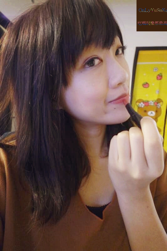 【胎盤素唇部修護精華液Mikey LISA LARSONx VP 】護唇膏,唇蜜聯名超萌