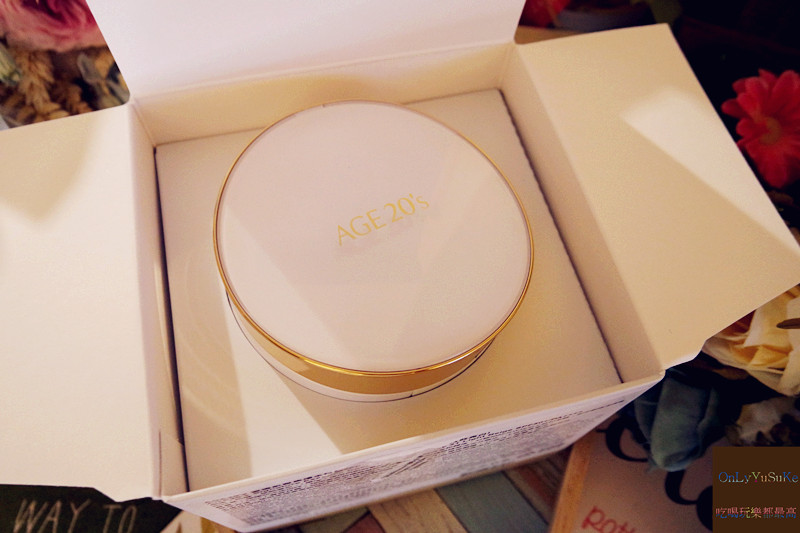 美妝分享【AGE20' s 瓷透肌聚焦爆水粉餅】韓國最新爆水精華液粉餅,修飾膚色再加遮瑕光澤一次給你
