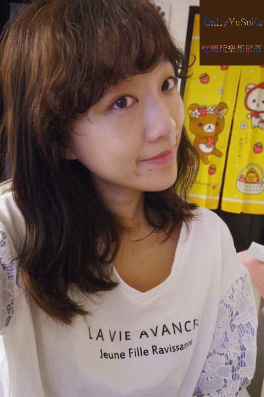 美妝分享【AGE20' s 瓷透肌聚焦爆水粉餅】韓國最新爆水精華液粉餅,修飾膚色再加遮瑕光澤一次給你