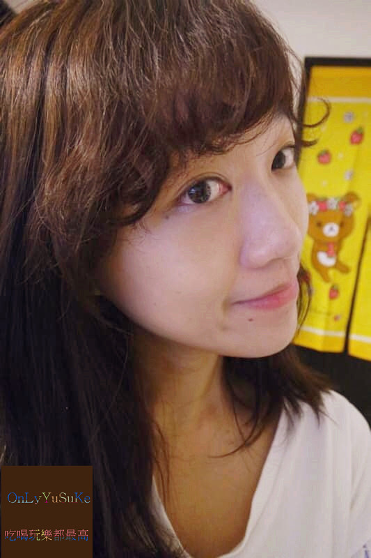 美妝分享【AGE20' s 瓷透肌聚焦爆水粉餅】韓國最新爆水精華液粉餅,修飾膚色再加遮瑕光澤一次給你