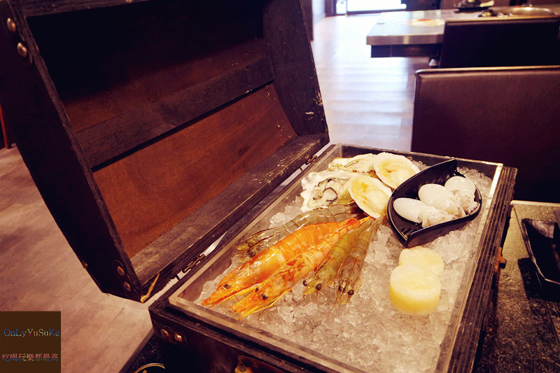 超夯的燒烤吃到飽