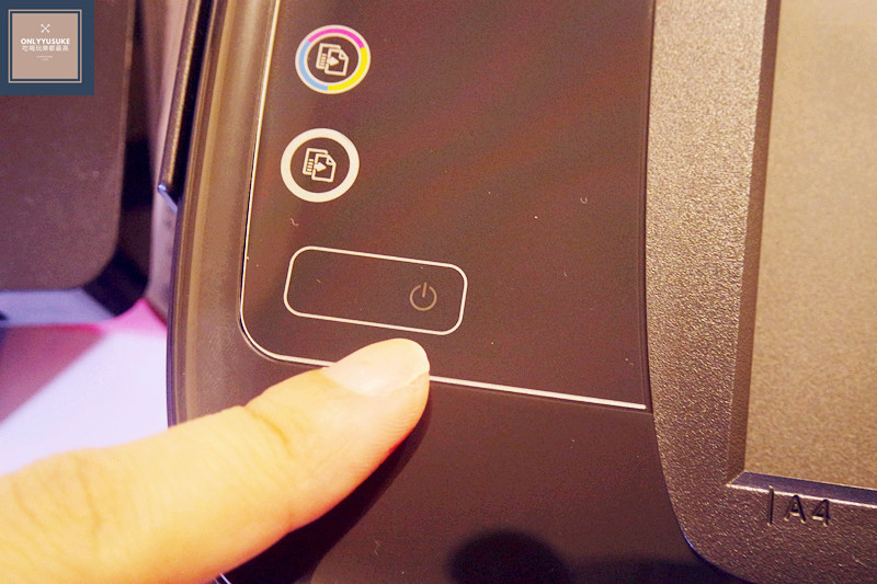 開啟印表機電源