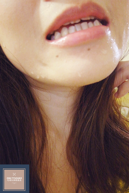 以天然思維來製作的這條牙膏很難讓人不喜歡，還具有齒面亮白感受，且海蜜褐藻多糖硫酸酯牙膏它不含有科學拋光劑