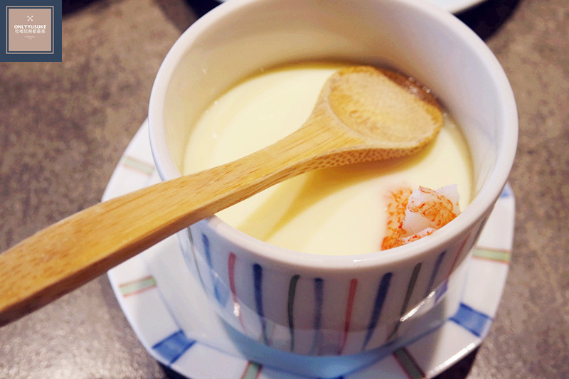 FoOd台中日式料理【倚樂屋】超澎湃魚肉味噌湯就在這,握壽司丼飯日式料理推薦,定食