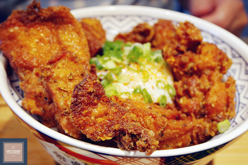 FoOd台中日式料理【倚樂屋】超澎湃魚肉味噌湯就在這,握壽司丼飯日式料理推薦,定食