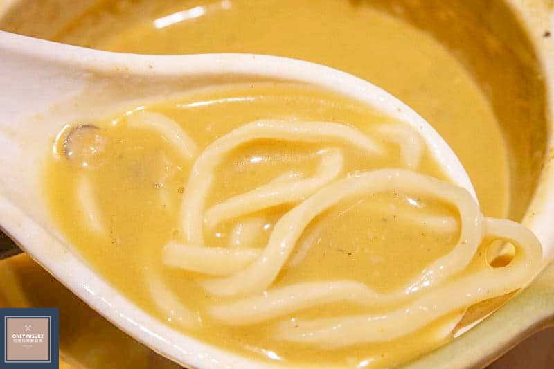 FoOd台中沾麵推薦拉麵大助【創作麵坊鮭の大助】特濃郁牡蠣濃湯沾麵你一定要吃吃看