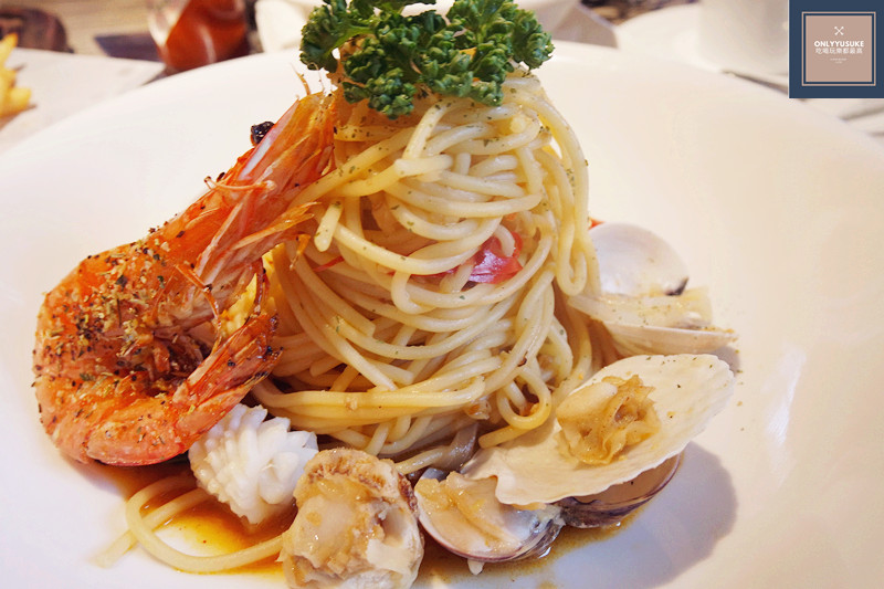 桃園義式餐廳【洋朵庭園餐廳】桃園美食推薦,義大利麵,披薩,燉飯任你選,搭配套餐划算豐富