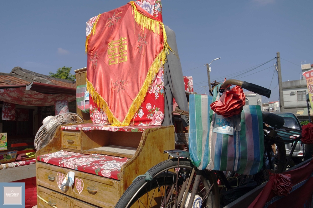 國內旅遊台南後壁區【無米樂菁寮老街】偶像劇俗女養成記拍攝景點,很有復古感的嫁妝街