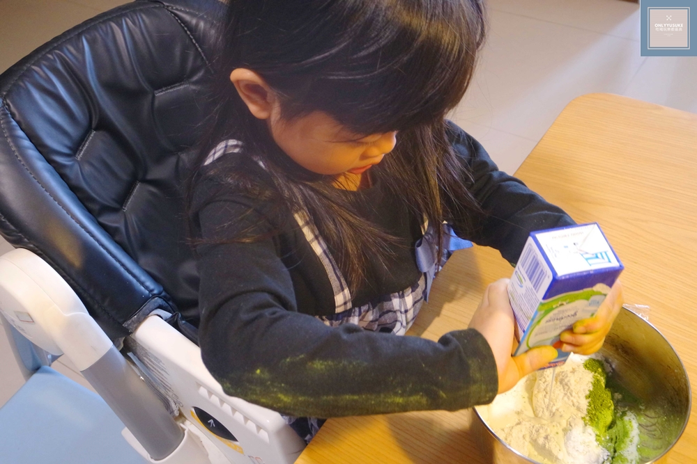 【自己做烘焙聚樂部】小山園抹茶紅豆千層蛋糕diy,抹茶季,千層蛋糕一點也不難