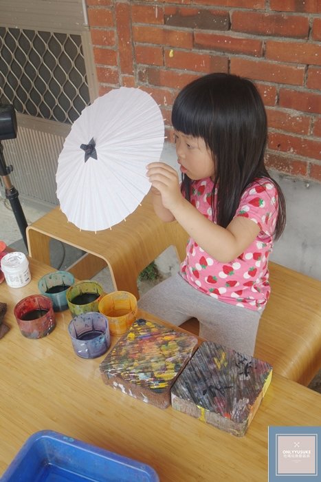 廣進勝紙傘工作室手繪步驟