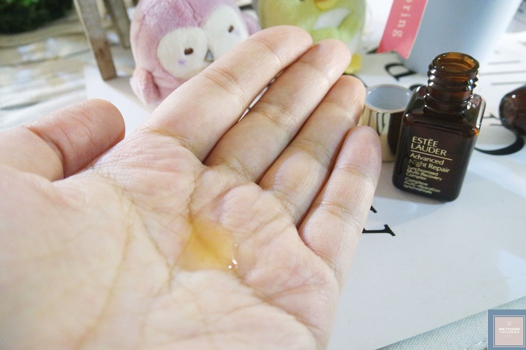 雅詩蘭黛特潤超導全方位修護露