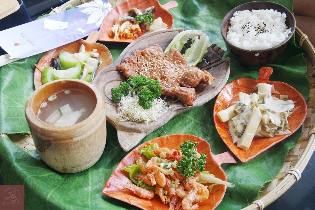 邵族風味套餐-三杯土雞腿