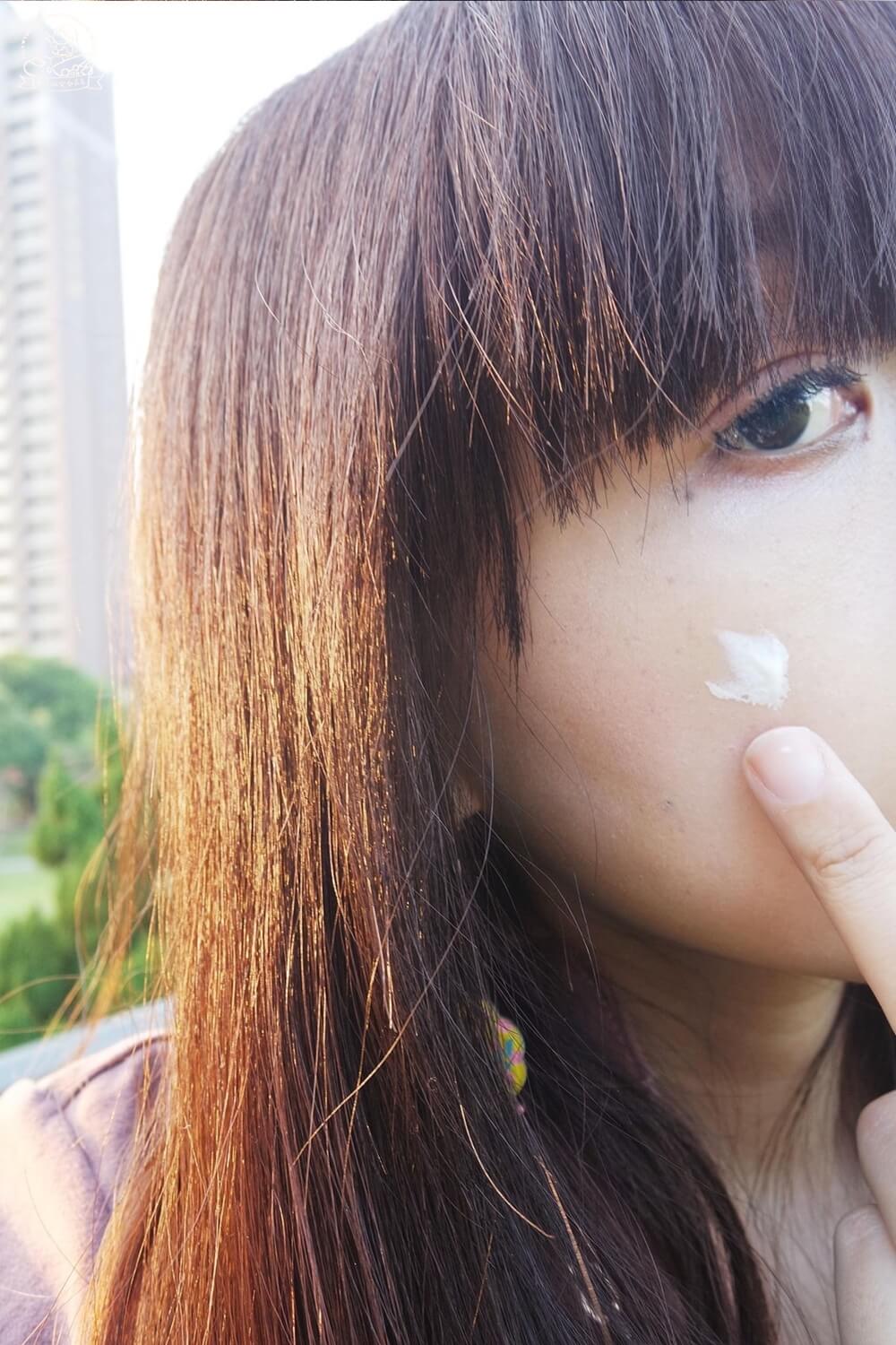 金鑽水透妍妝前乳 N 評價