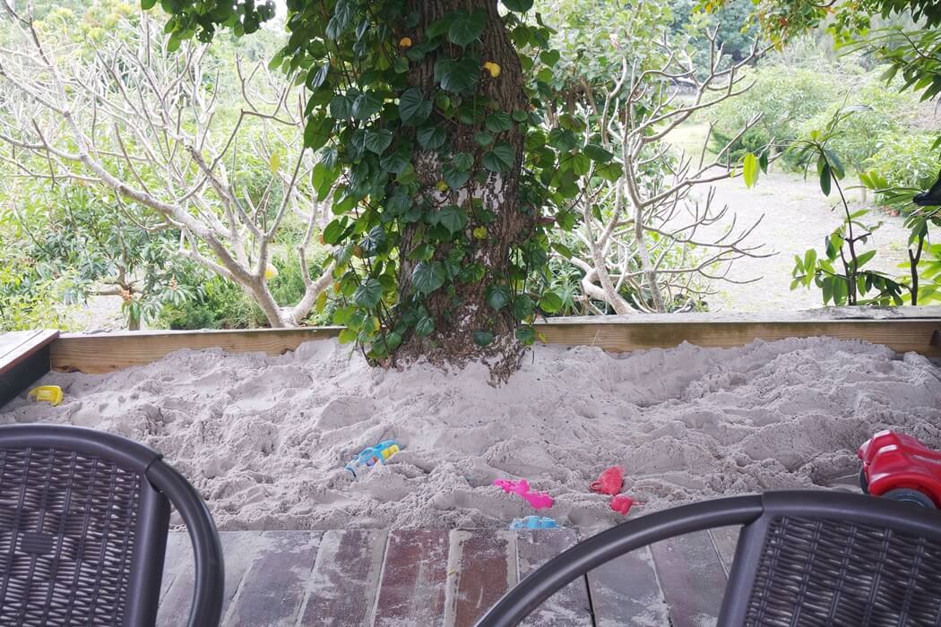 木鋤造樸咖啡餐廳環境