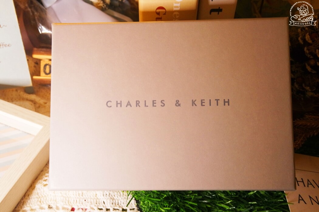 CHARLES & KEITH開箱