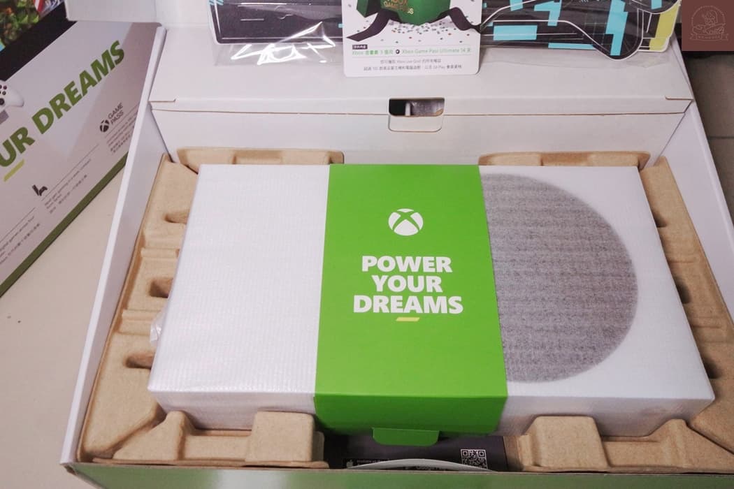 Xbox Series S 開箱
