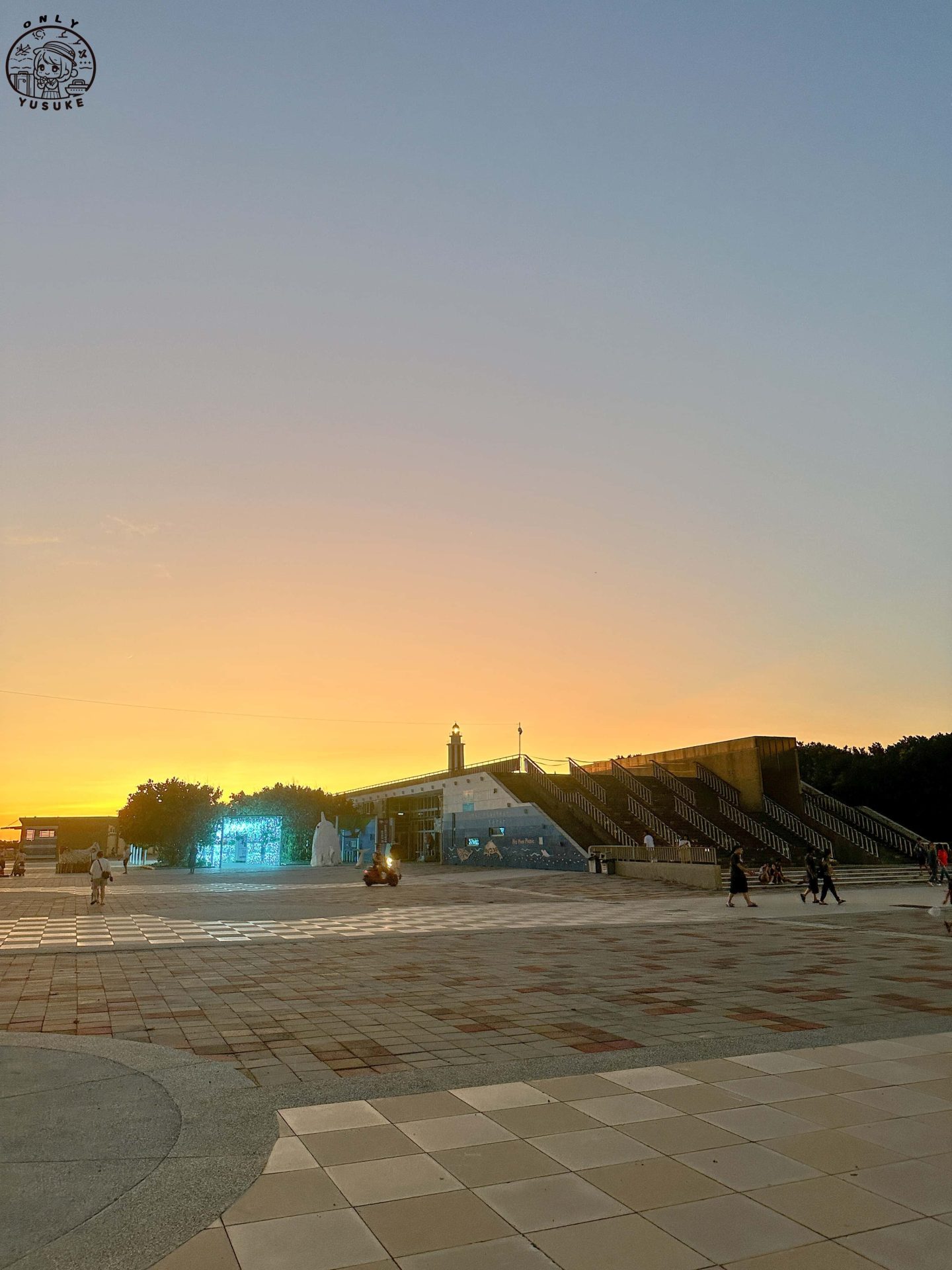 王功ㄚ瑋採蚵車